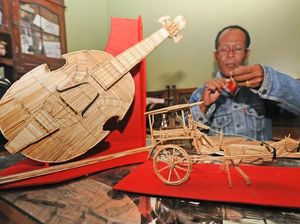 Mendulang Rezeki Lewat Bisnis Kerajinan dari Tusuk Gigi