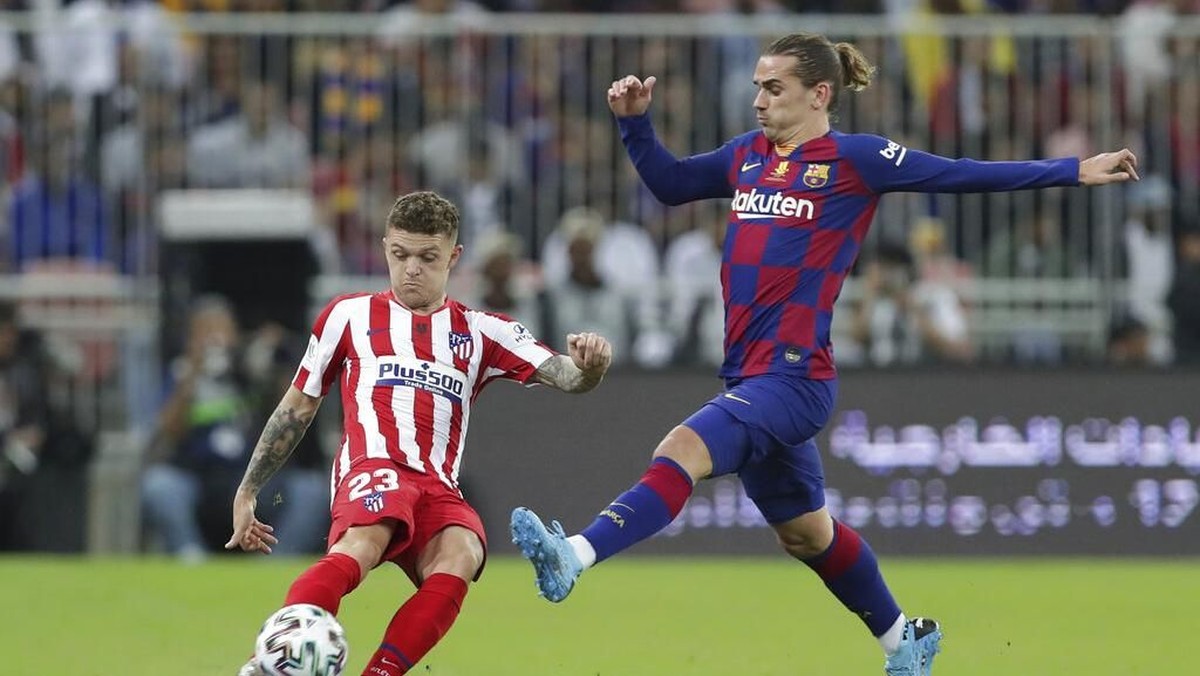 Pertandingan Piala Super Spanyol antara Barcelona vs Atletico Madrid di Arab Saudi. (Foto: Hassan Ammar/AP Photo)