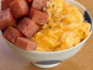 Pria Jepang Ini Rutin Pamer Foto Rice Bowl Nikmat Buatannya