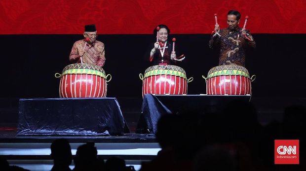 'Cendol Dawet' Didi Kempot Hibur Mega-Jokowi di Rakernas PDIP