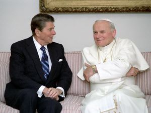 Saat AS-Vatikan Pulihkan Hubungan Diplomatik Setelah 117 Tahun Renggang