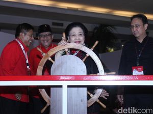 Para Kader Utama Jateng-DIY Bicara Suksesi Kepemimpinan PDIP Para Kader Utama Jateng-DIY Bicara Suksesi Kepemimpinan PDIP