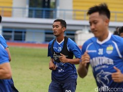 Bersama Persib Bandung, Beni Oktovianto Rela Main di Posisi Manapun