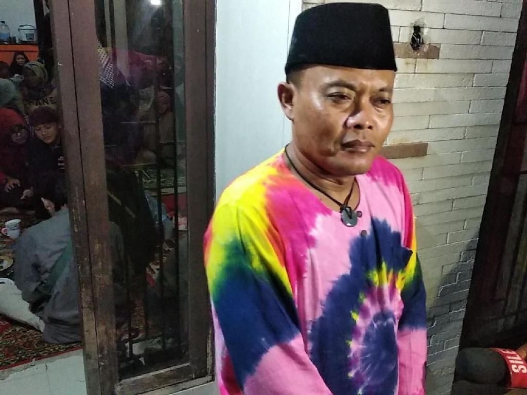 Teddy Bicara Wasiat Lina soal Harta, Sule Tak Mau Ikut Campur Teddy Bicara Wasiat Lina soal Harta, Sule Tak Mau Ikut Campur