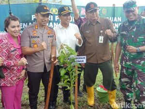 5.000 Bibit Pohon Ditanam di Lahan Kritis Bukit Tunggangan Trenggalek