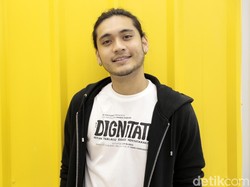 Giorgino Abraham Santai Bisnisnya Disangka Pijat Plus Plus