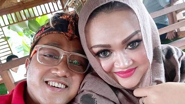 Teddy dan Lina Jubaedah
