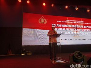 Di Perayaan Natal Brimob, Mahfud Cerita Makna Sahabat dalam Bahasa Arab