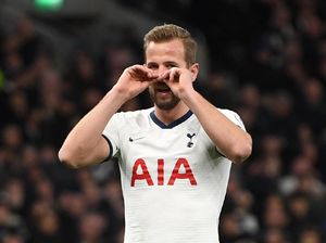 Mau Begitu-begitu Saja, Harry Kane
