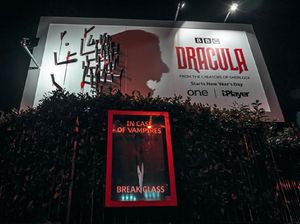 S3 Marketing! Billboard Keren Serial Dracula S3 Marketing! Billboard Keren Serial Dracula