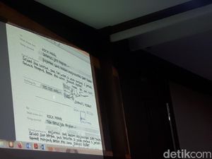 Jaksa KPK Ungkap Kuitansi Palsu Setelah OTT Eks Gubernur Kepri Jaksa KPK Ungkap Kuitansi Palsu Setelah OTT Eks Gubernur Kepri