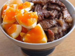 Akun Instagram Ini Unggah Kreasi Rice Bowl yang Bikin Ngiler!