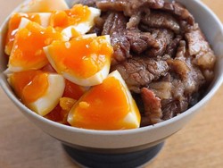 Akun Instagram Ini Unggah Kreasi Rice Bowl yang Bikin Ngiler!