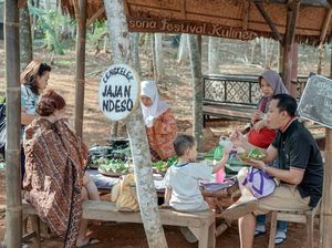 5 Pasar Tradisional Unik di Jawa Tengah, Berlokasi di Kebun Bambu hingga Gunung!