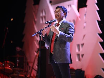 Saat Menkominfo Rayakan Natal Bersama Telkom Group