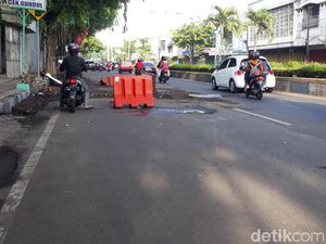 Hati-hati, Ada Gorong-gorong Jebol di Pantura Kota Pasuruan Hati-hati, Ada Gorong-gorong Jebol di Pantura Kota Pasuruan