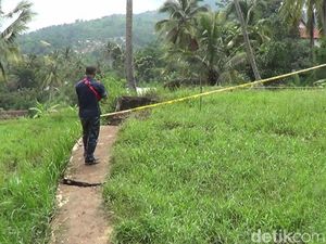 Dua Desa di Cianjur Alami Pergerakan Tanah, Warga Diungsikan