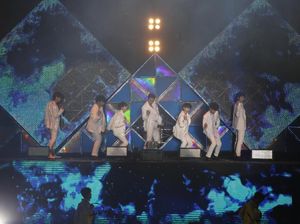 Super Junior Sapa ELF di Super Show 8: Infinite Time Super Junior Sapa ELF di Super Show 8: Infinite Time