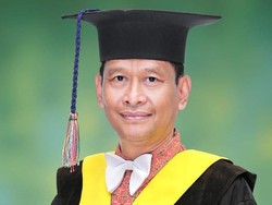 Guru Besar Universitas Negeri Malang Meninggal dalam Kecelakaan