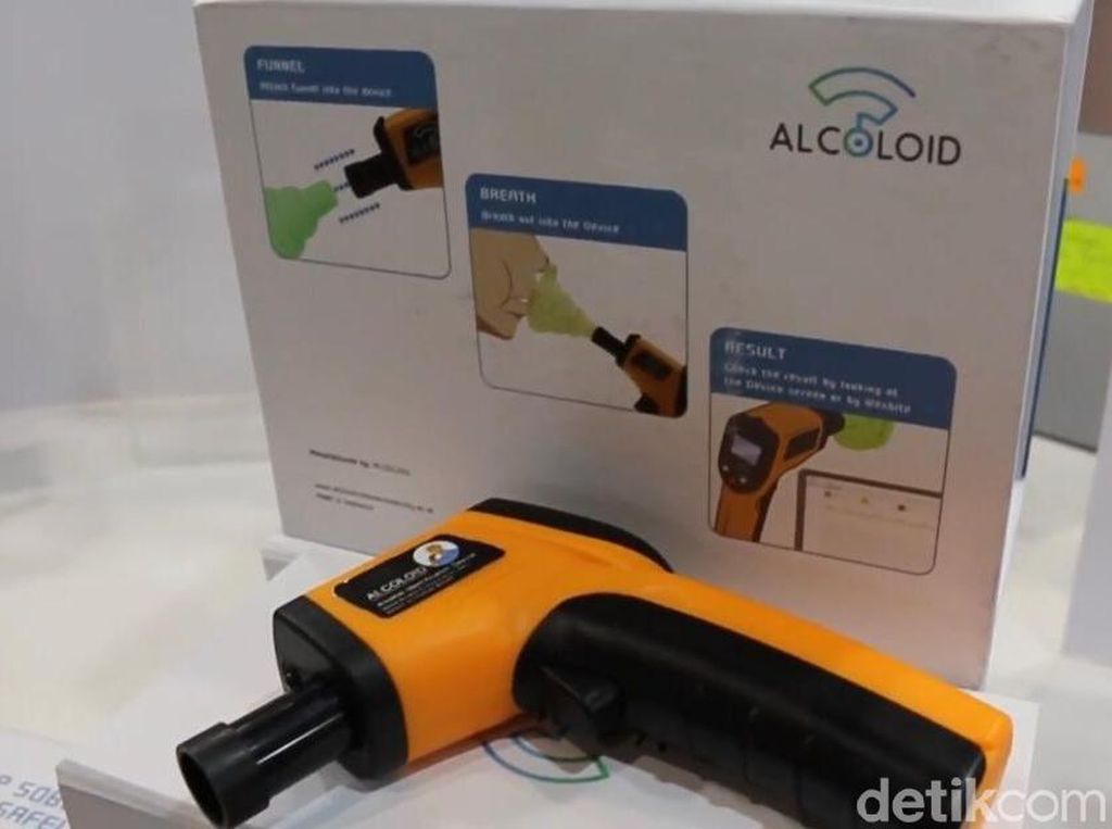 Telkom University Luncurkan Alat Pendeteksi Alkohol Telkom University Luncurkan Alat Pendeteksi Alkohol