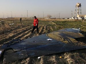 Penyidik Kanada Diberi Akses terhadap Kotak Hitam Pesawat Maskapai Ukraina