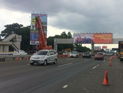 Ada Pemasangan Beton JPO, Tol Janger Karang Tengah Ditutup Dini Hari Nanti