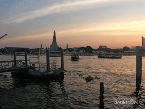 Dari Lokasi Ini, Langit Bangkok di Sore Hari Begitu Indah Dari Lokasi Ini, Langit Bangkok di Sore Hari Begitu Indah