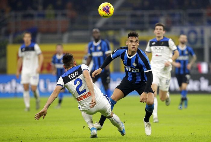 Inter Milan sudah mati-matian untuk memenangi pertandingan melawan Atalanta, tapi tetap gagal. (Foto: Luca Bruno / AP Photo)