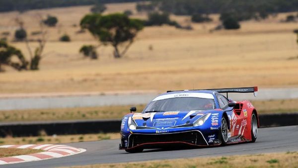 Rio Haryanto Cs Finish ke-4 di Asian Le Mans Series Australia
