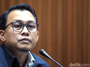 Wawan Minta Jaksa Tak Panggil Artis Lagi, KPK: Tetap Kami Hadirkan Wawan Minta Jaksa Tak Panggil Artis Lagi, KPK: Tetap Kami Hadirkan