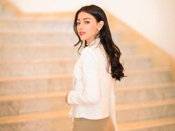 Setelah Wajahnya, Kini Gaya Siwi Sidi Pakai Jam Tangan Mewah Viral