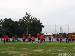 Persija Jakarta Jalani Latihan Perdana, Pelatih Baru Belum Hadir