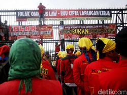 Mendagri Bisa Pecat Gubernur di Draf Omnibus Law, Pengamat: Berlebihan