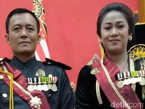 Ritual Pengukuhan Raja Keraton Agung Sejagat di Dieng Jadi Tontonan Ritual Pengukuhan Raja Keraton Agung Sejagat di Dieng Jadi Tontonan