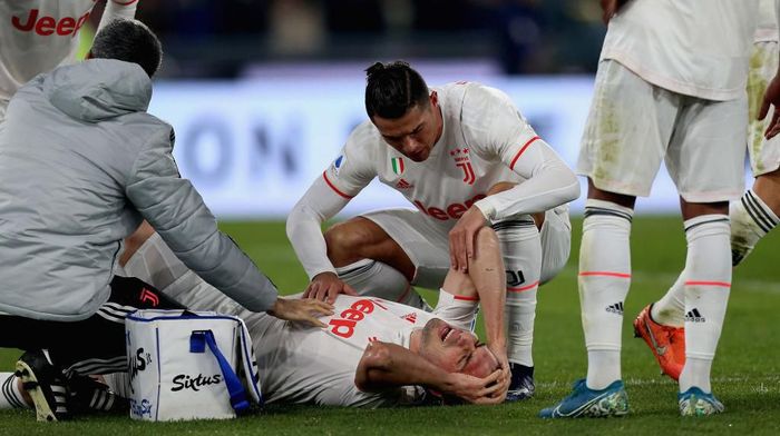 Merih Demiral harus absen hingga akhir musim akibat cedera ACL (Foto: Paolo Bruno/Getty Images) Merih Demiral harus absen hingga akhir musim akibat cedera ACL (Foto: Paolo Bruno/Getty Images)