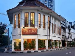 Mau Hangout Seru? Ini 5 Kafe dalam Bangunan Tua yang Menarik