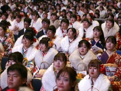 Angka Kelahiran Makin Merosot, Lebih dari Separuh Pemuda Jepang Ogah Punya Anak