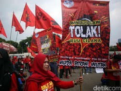 Dulu UU KPK Typo, Kini Giliran Salah Ketik Omnibus Law