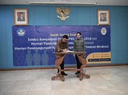 Serahkan Soal SKD, Nadiem Harap CPNS yang Berintegritas-Berjiwa Wirausaha