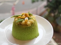 Ayam Geprek dan Cake Cendol ala Escalator Coffeehouse