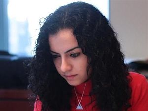 Penyiar Cantik Ini Dilarang Tampil di TV Saudi karena Solidaritas ke Yaman Penyiar Cantik Ini Dilarang Tampil di TV Saudi karena Solidaritas ke Yaman