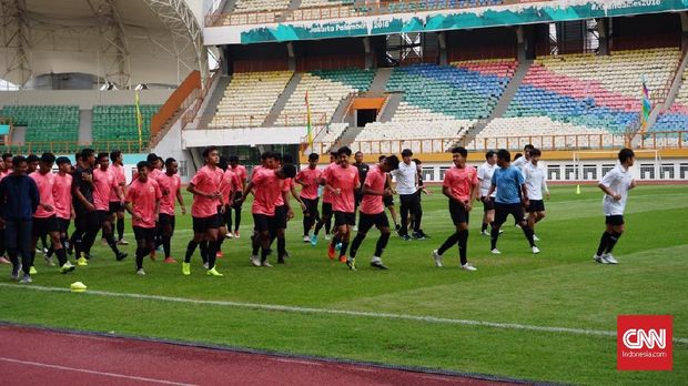 Shin Tae Yong: Stadion Wibawa Mukti Bisa Picu Cedera Pemain