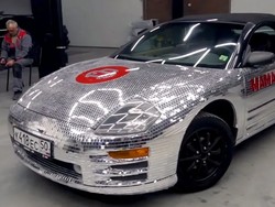 Bikin Silau, Mobil Ini Berlapis 65.000 Potongan Cermin