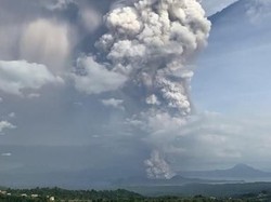 Gunung Taal di Filipina Erupsi, Warga Dievakuasi