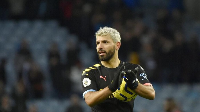 Manchester Citys Sergio Aguero applauds to supporters at the end of the English Premier League soccer match between Aston Villa and Manchester City at Villa Park in Birmingham, England, Sunday, Jan. 12, 2020. Manchester City won the game 1-6. (AP Photo/Rui Vieira)