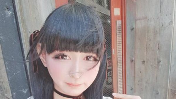 Foto Viral Sosok Wanita Muda Jepang bak Anak Sekolahan Ternyata Pria