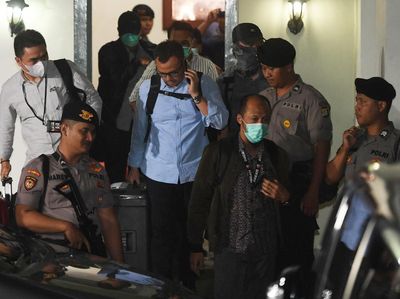 KPK Sita Dokumen dari Ruang Kerja Wahyu Setiawan