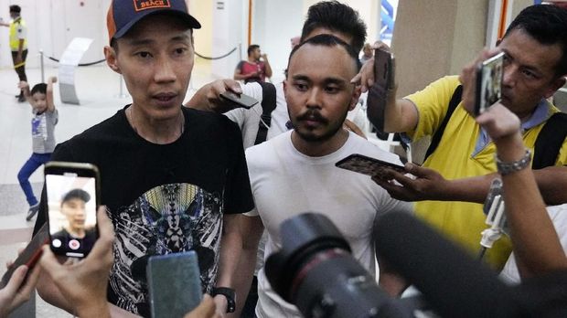 Chong Wei Berharap Momota Bisa Segera Pulang ke Jepang