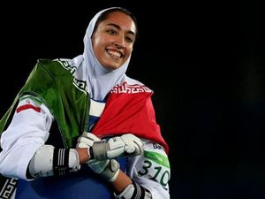 Muak oleh Propaganda, Atlet Iran Membelot ke Eropa