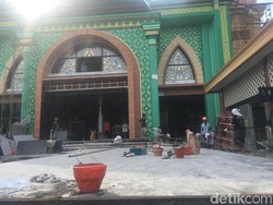 Mega Proyek Masjid Bergaya Nabawi Mojokerto Kembali Molor, Ini Penyebabnya
